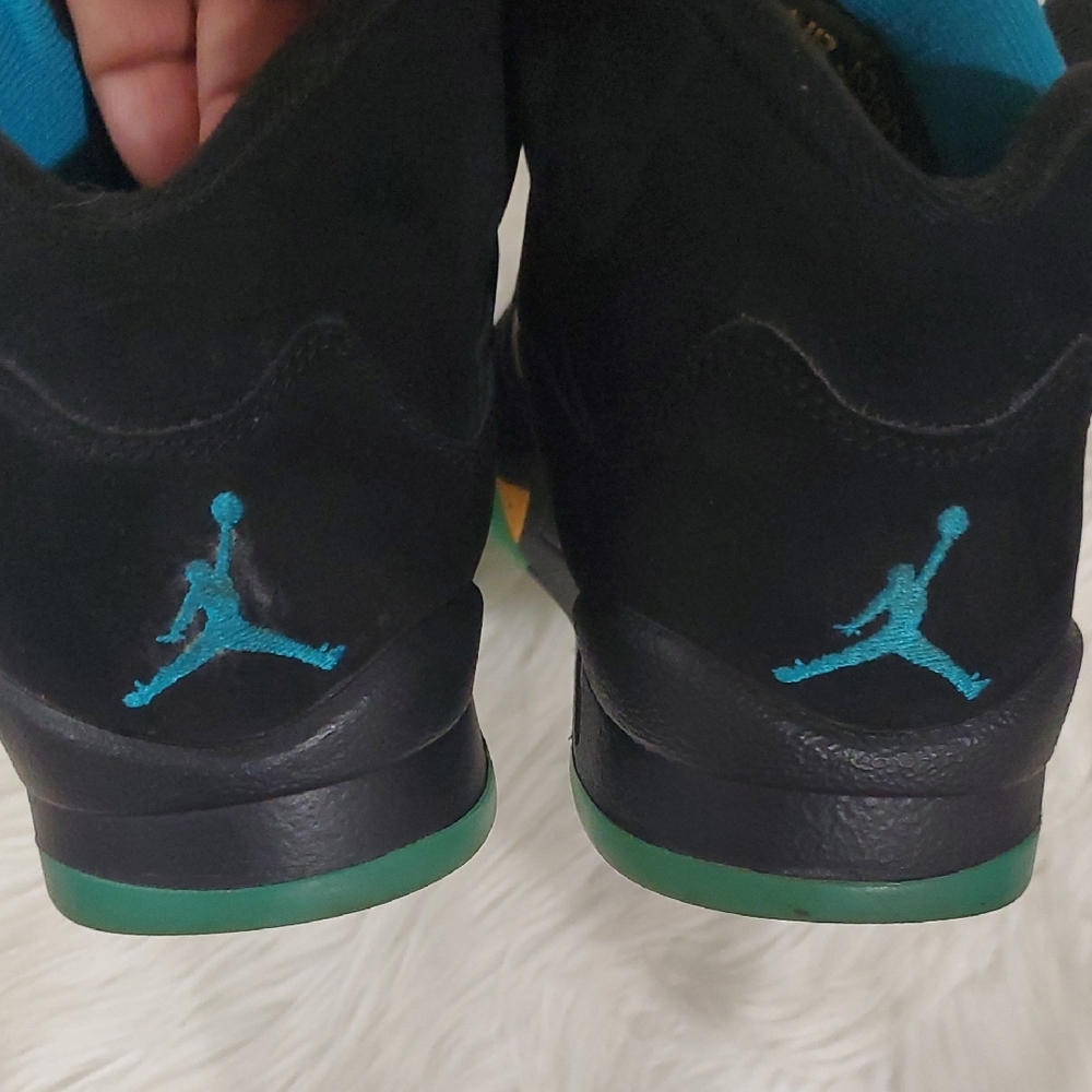 Jordan 5 Retro Aqua Sneakers - Black - Picture 7 of 16